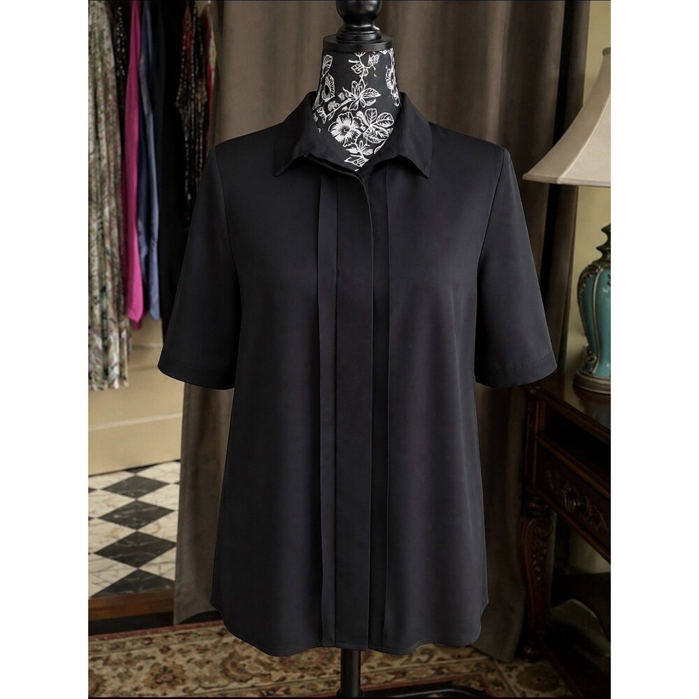 Carolina Bay Women’s Small Black Rayon Blouse Short Sleeve Hidden Button Front